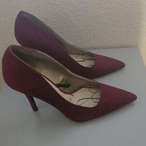 Sam & Libby Burgundy Suede Heels SZ 7